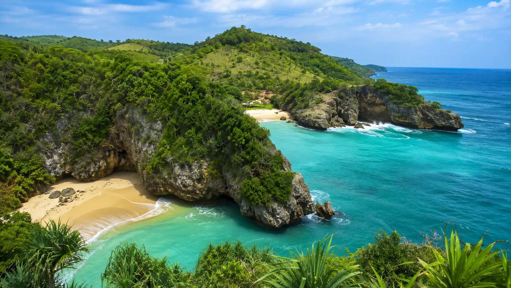 Pesisir Selatan Wonogiri — Pantai-Pantai Tersembunyi