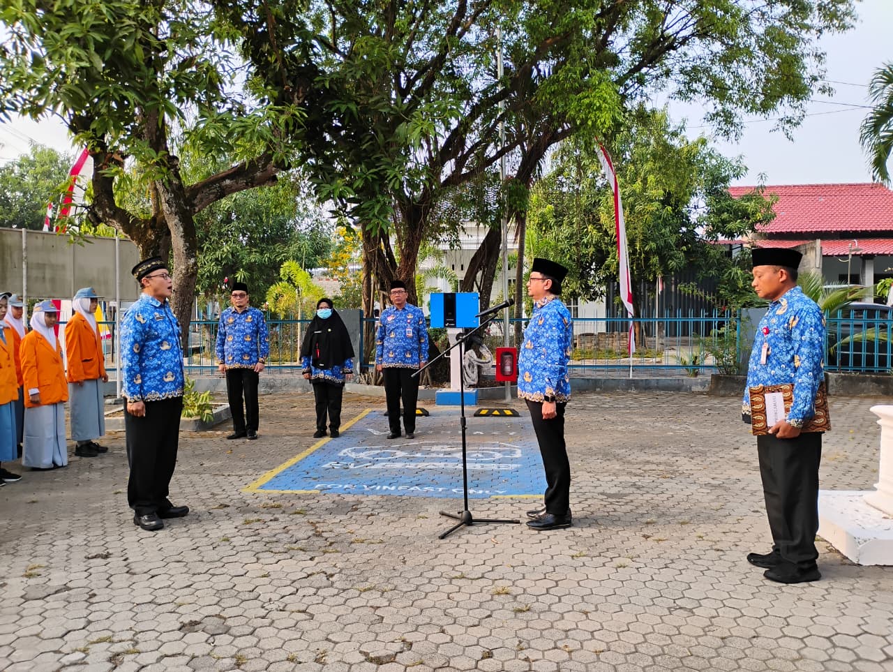 Dinas Kearsipan dan Perpustakaan Kabupaten Wonogiri Laksanakan Upacara HUT ke-81 Kemerdekaan RI