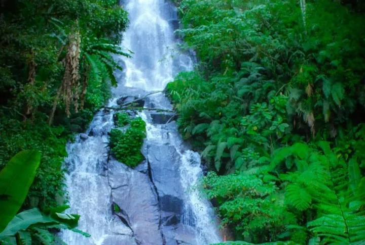 Air Terjun Girimanik — Tiga Air Terjun di Lereng Gunung Lawu