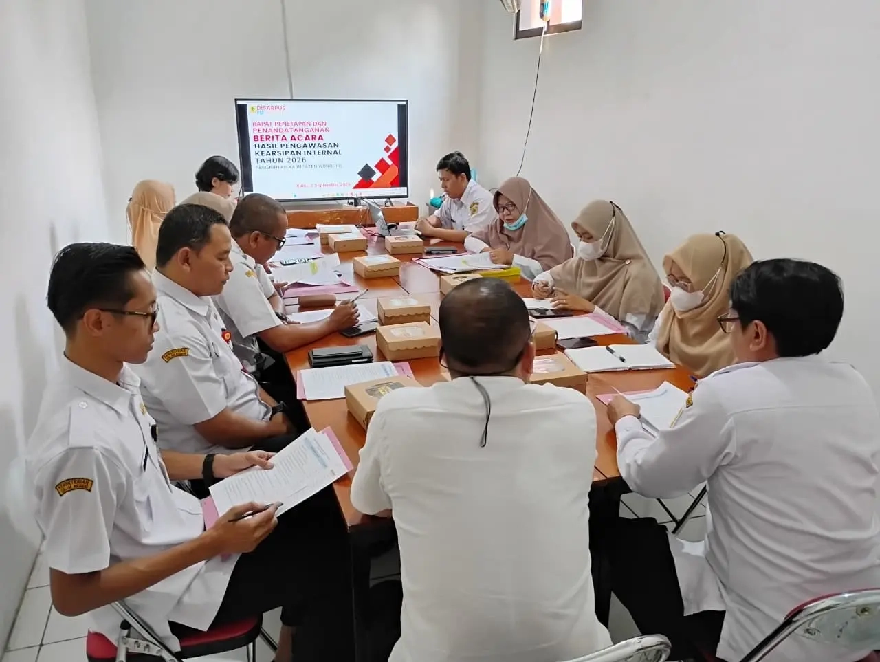Dinas Kearsipan dan Perpustakaan Kabupaten Wonogiri Gelar Rapat Penetapan Hasil Pengawasan Kearsipan Internal Tahun 2026