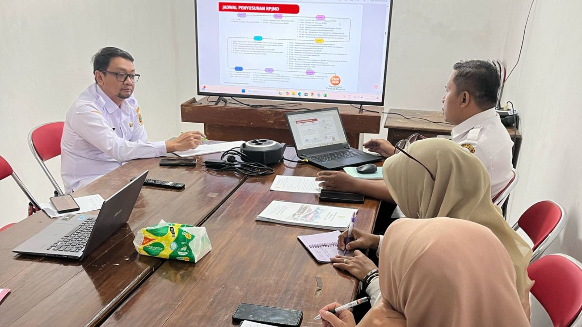 Rapat Koordinasi Penyusunan Renstra Dinas Kearsipan dan Perpustakaan Kabupaten Wonogiri