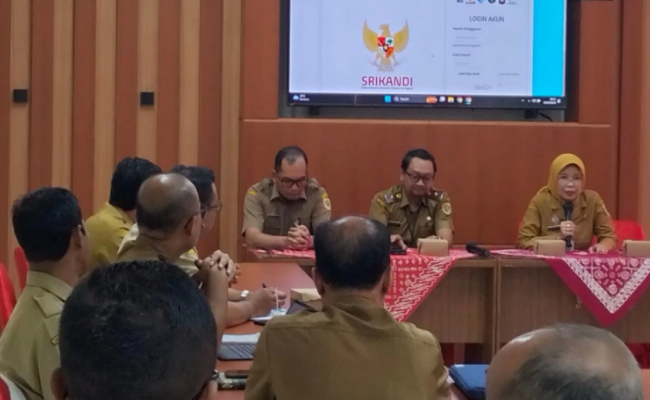 Sosialisasi Pemanfaatan Aplikasi SRIKANDI Untuk Peningkatkan Efisiensi dan Efektivitas Pengelolaan Arsip Dinamis Terintegrasi di Lingkungan Pemerintahan